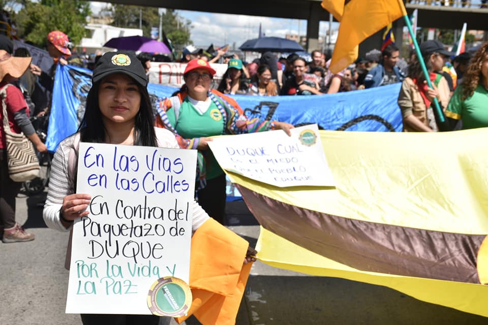 Feministas não aguentaram', ironiza coach dos EUA que deu curso