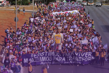 Margaridas em marcha na maior mobilização de mulheres da América Latina