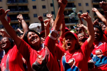 “Esta revolução tem rosto de mulher”: feministas venezuelanas resistem à ofensiva imperialista