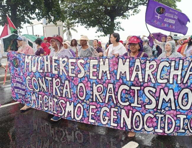 Gobernanza mundial de los pueblos: las soluciones de las mujeres para el hambre, el cambio climático y la pobreza