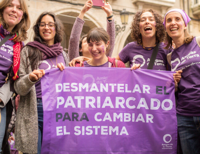 Économie féministe et justice environnementale : alliances pour résister aux attaques du capital