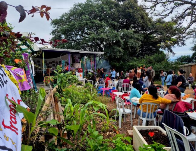 Périphérie féministe : une expérience solidaire dans les territoires touchés par les crises environnementales