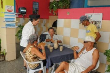 Prendre soin dans les moments difficiles : le choix cubain de l&rsquo;alimentation communautaire